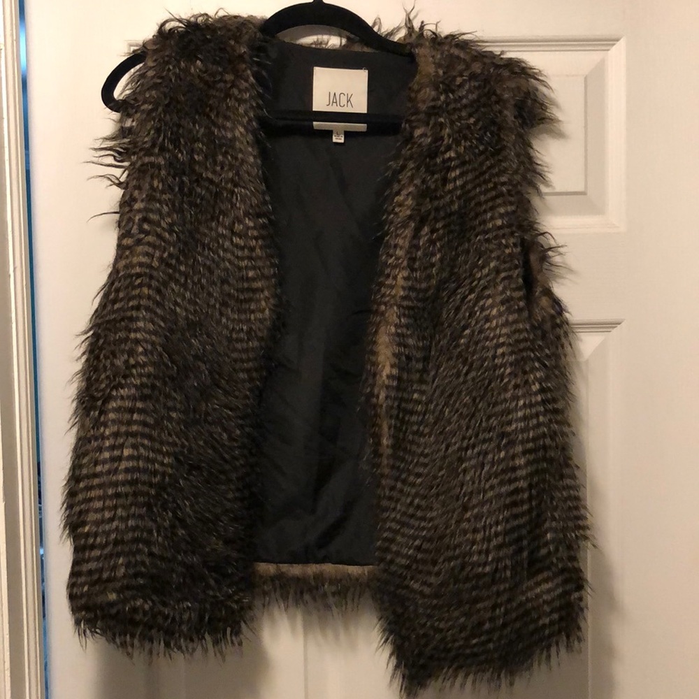 Jack faux fur vest